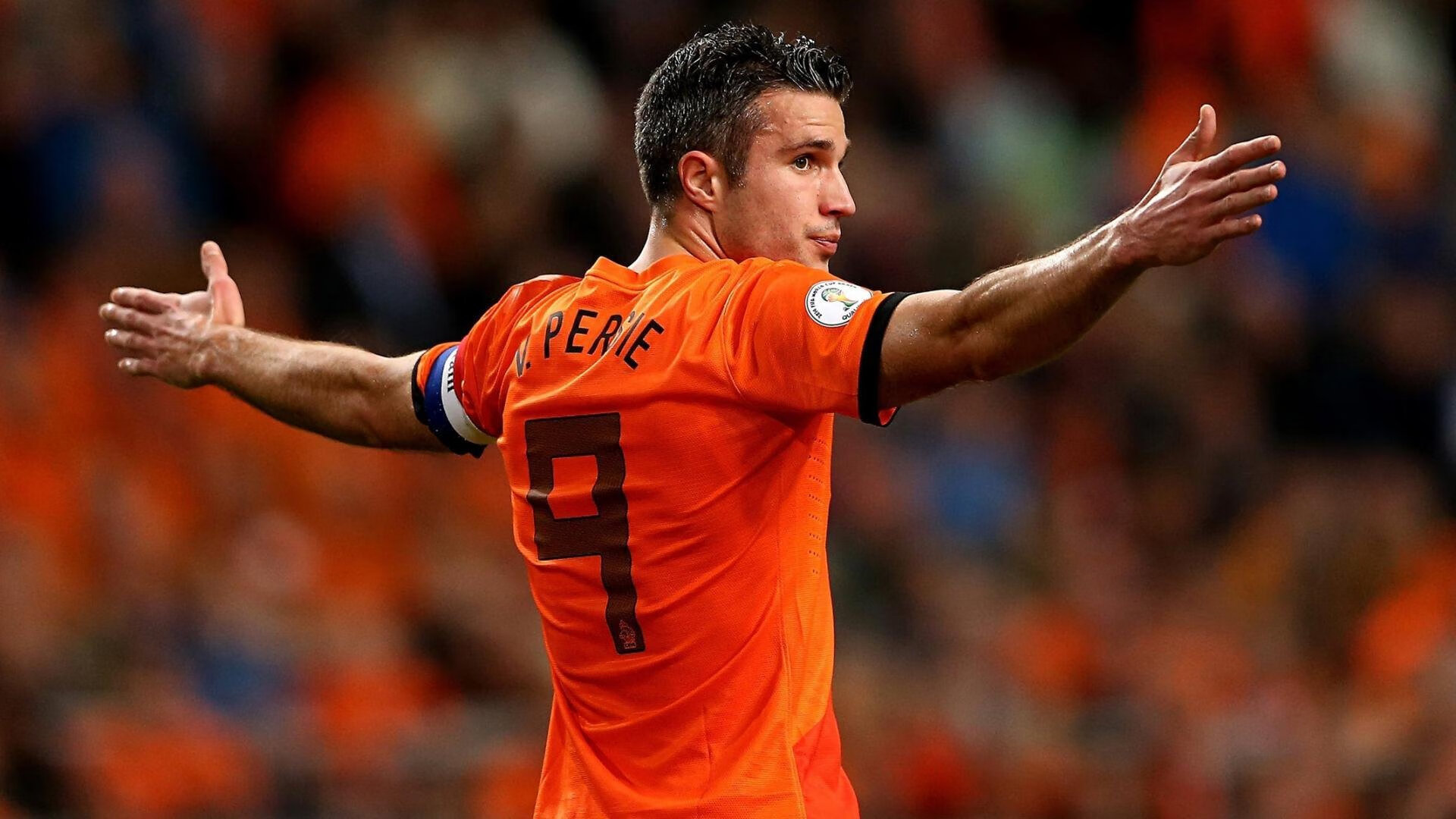 kaiyun-意大利骑手吉尔·托马斯在2024年国际马术联合会障碍赛世界巡回赛中获得个人第六名，表现出色。